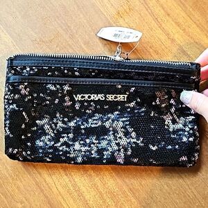 Victoria's Secret Glitter Sequins black/silver-colored clutch bag NWT
